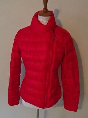 Athleta Women's Red Puffer Jacket